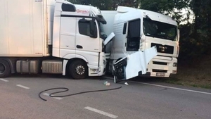 Ce a pățit un șofer de tir român, după ce a fost prins furând motorină într-o parcare din Spania