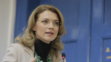 DENISE RIFAI şi SIMONA GHERGHE, invitate de ALINA GORGHIU să se alăture echipei PNL