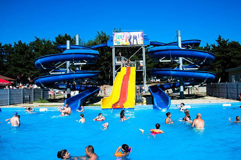 Magic Place din Moghioroş este mai tot timpul plin