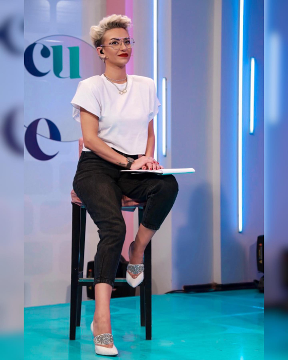 Giulia Anghelescu, încrezătoare în proiectul "Hai cu fetele" (Foto: Facebook)