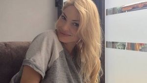 Valentina Pelinel si-a schimbat LOOK-ul! Vezi ce si-a facut top-modelul