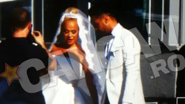 Este oficial! Anda Adam s-a maritat! Vezi aici cum arata imbracata in rochie de mireasa!