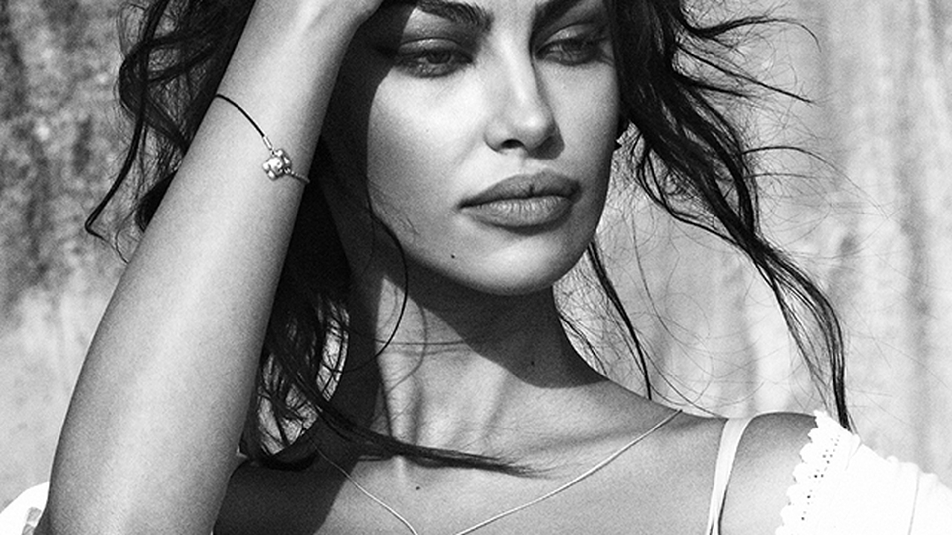 Mesajul MĂDĂLINEI GHENEA pentru femeia care a despărţit-o de PHILIPP PLEIN