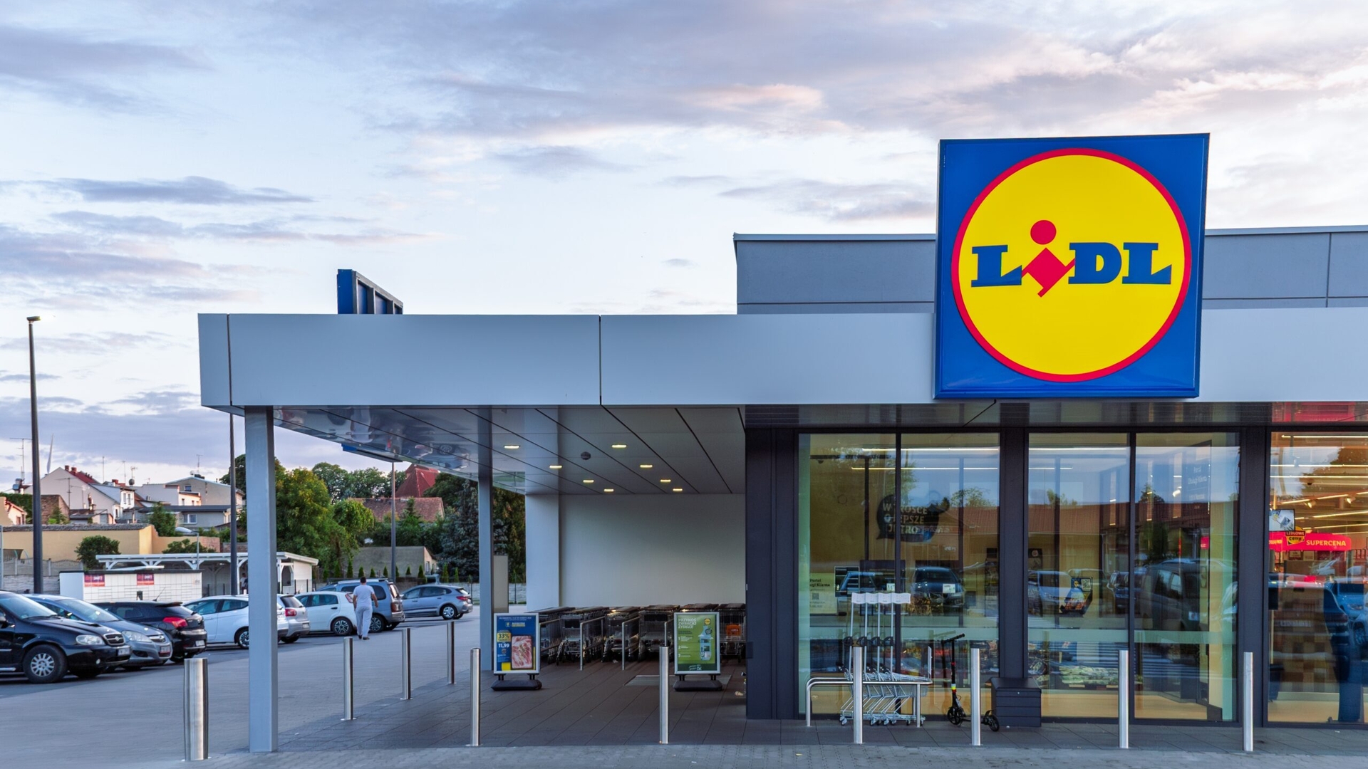 Lidl a introdus o nouă metodă de plată. Cum vor putea face cumpărături clienții din București și Ilfov