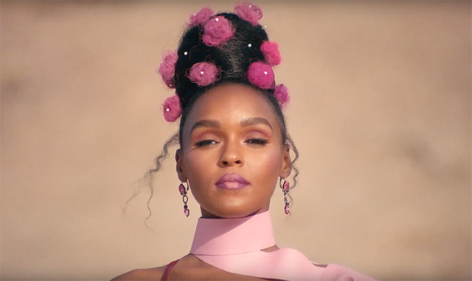 Cântăreața Janelle Monae a dezvăluit că este pansexuală