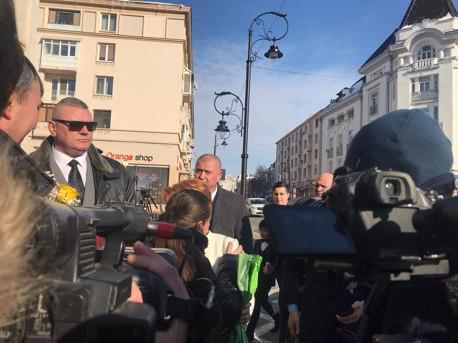 Primele imagini cu Lia Olguța Vasilescu mireasă. Cum s-a îmbrăcat