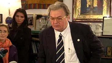 VIDEO Vadim, la un pas sa fie evacuat din sediul PRM! VEZI AICI ce show a facut cand i-a dat afara pe politisti si pe executor!