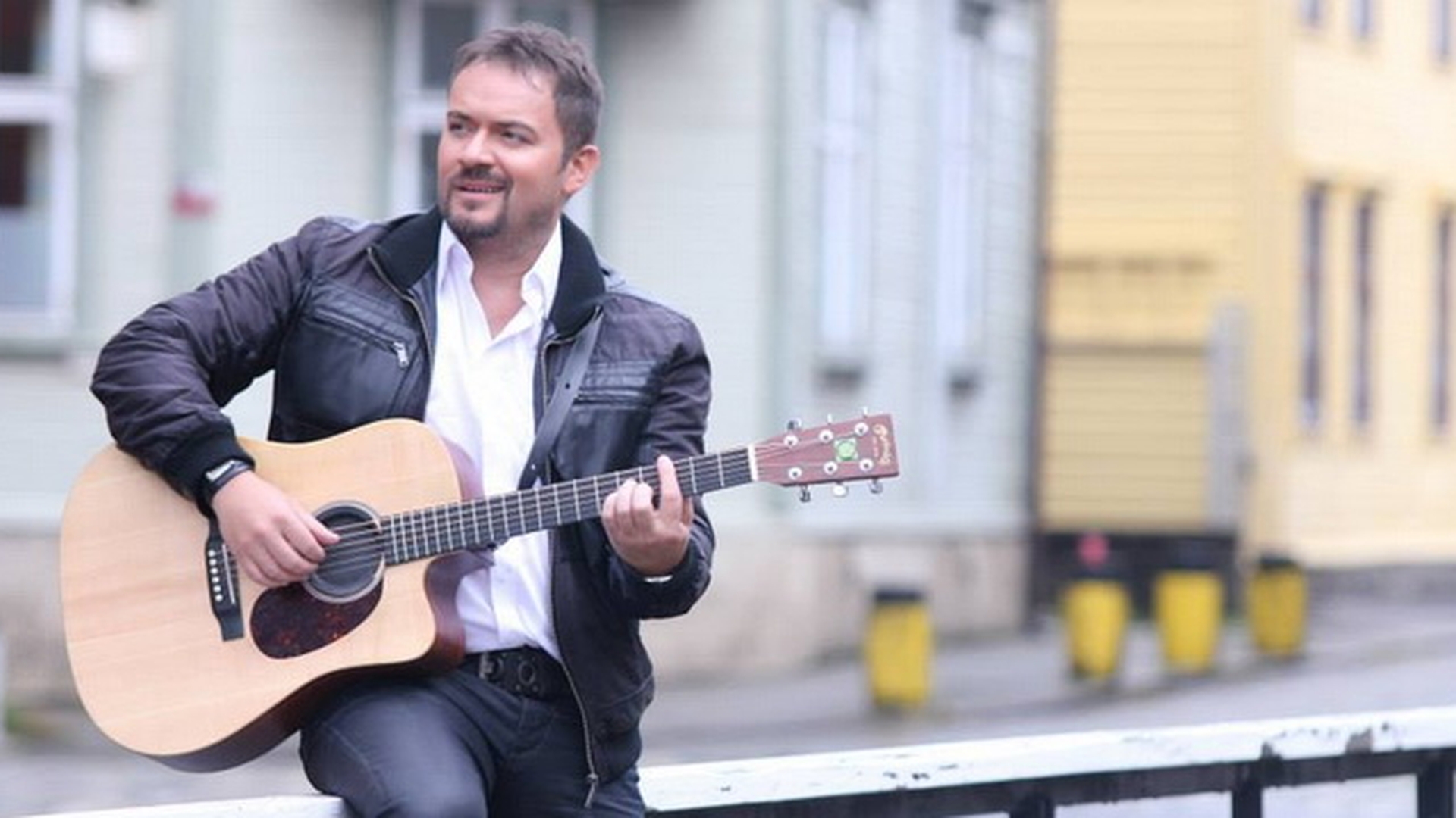 Tony Poptamas i-a taiat cordonul ombilical copilui sau! Care explicatia din spatele acestui obicei ciudat