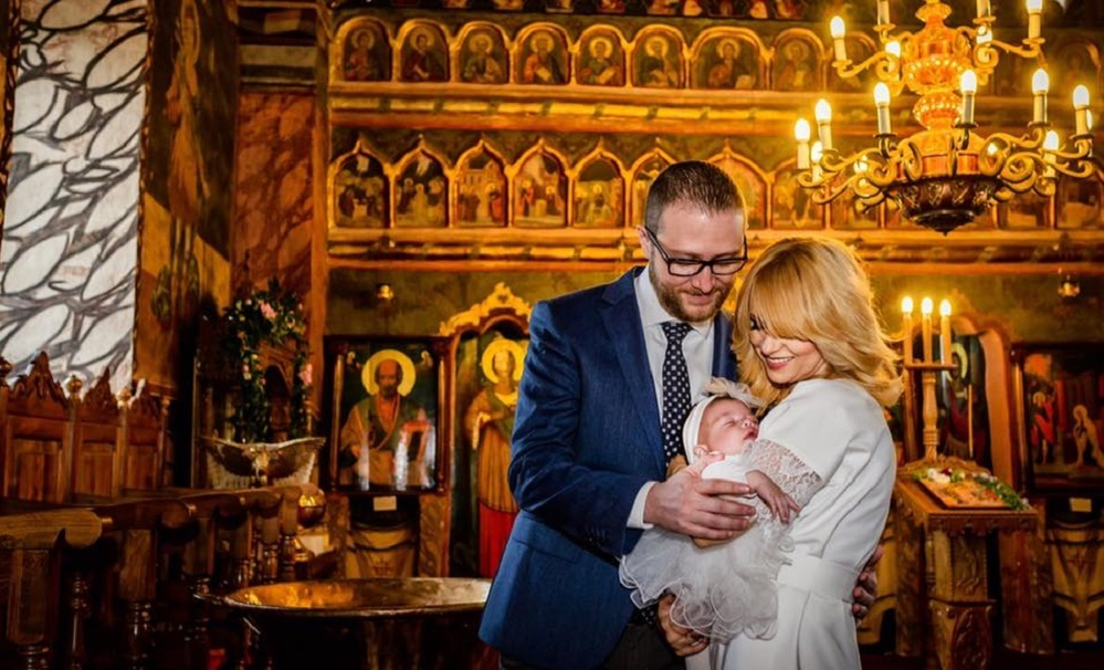 Simona Gherghe a împlinit 40 de ani! Mesajul emoţionant transmis de prezentatoare: „Uneori am sentimentul că nu-mi ajunge…”