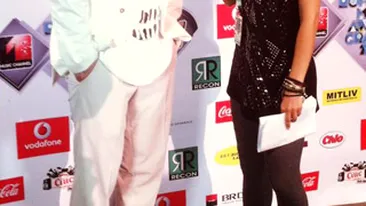 VIDEO Cel mai asteptat interviu! Asculta ce au vorbit Smiley si Sanziana Negru, fosta lui iubita, la RMA!