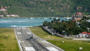 Haos în Caraibe! Vedetele și milionarii au rămas blocați pe insule după operațiunea din Venezuela