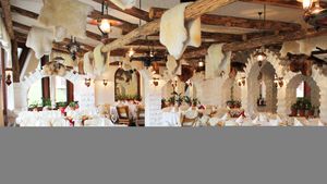 (P) Sărbătoreşte cu stil Crăciunul şi Revelionul 2016-2017 la Hotel Aurelius Împăratul Romanilor