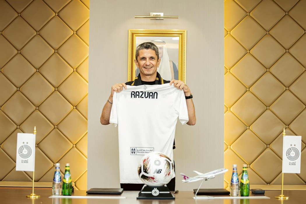 Răzvan Lucescu a dat lovitura! Va pregăti Al-Sadd FC în următoarele două sezoane. Foto: Facebook