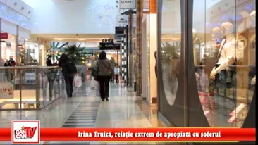 Irina Truica, fericita la mall cu gemenele! Tata surogat pentru fetele lui Truica