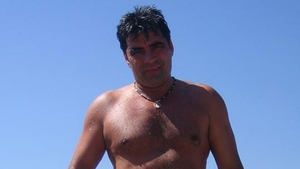 Ea este noua cucerire a lui Marcel Toder! Cei doi s-au pozat acoperiti doar de un prosop