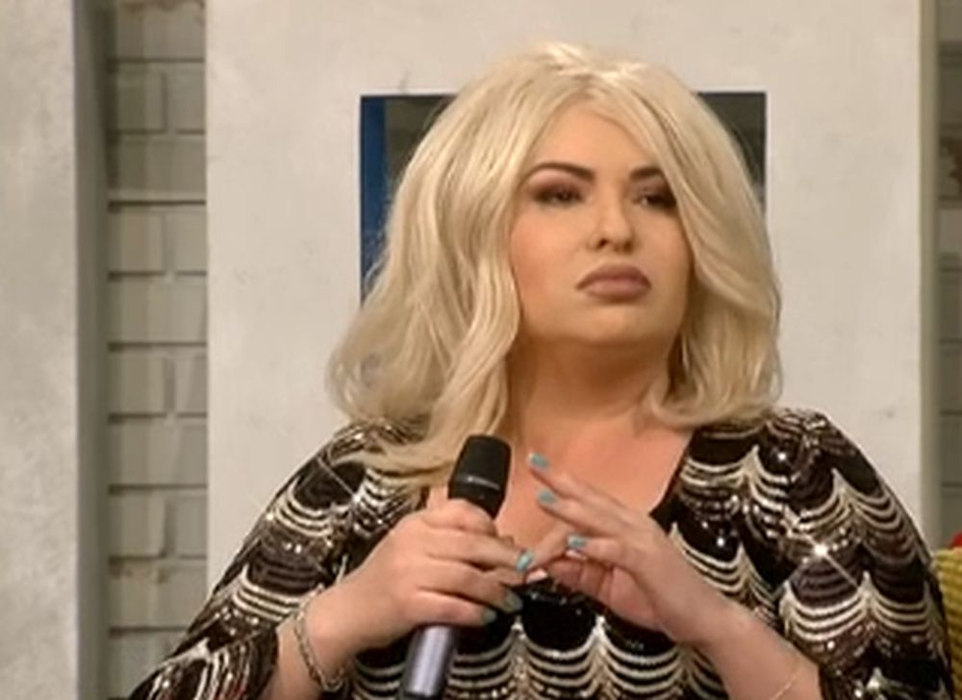 Viorica de la Clejani are un look nou! Cum a venit la o emisiune TV