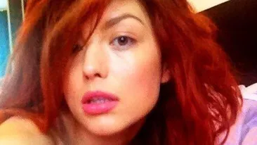 Elena Gheorghe, o mămică mult prea PROVOCATOARE! Vezi ce ţinută de senzaţie a purtat