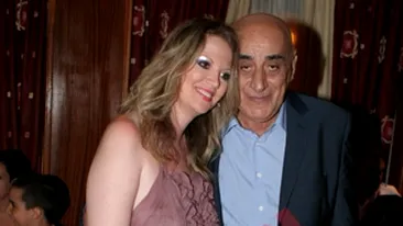 Ii da Oanei toata pensia sa