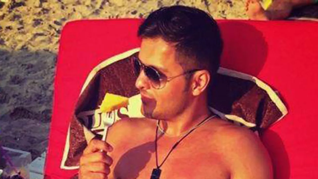 Femeile viseaza sa-l vada la bustul gol, insa vor fi dezamagite dupa ce vor vedea imaginile! Liviu Varciu are celulita pe burta