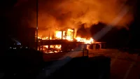 Incendiu de proporţii în Argeş! Suprafaţa arsă este imensă!