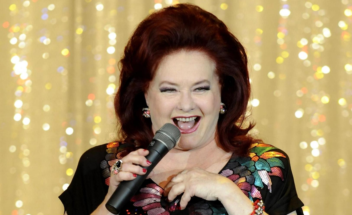 Obiecte din colecţia actriţei Stela Popescu au fost vândute la licitația „Ultimul spectacol”