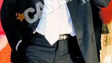 Fostul iubit al Corinei Danila are o relatie de cateva luni cu Madalina Nicolescu. Nepotul palarierului Mageanu se iubeste cu fiica presedintelui CJ Arges