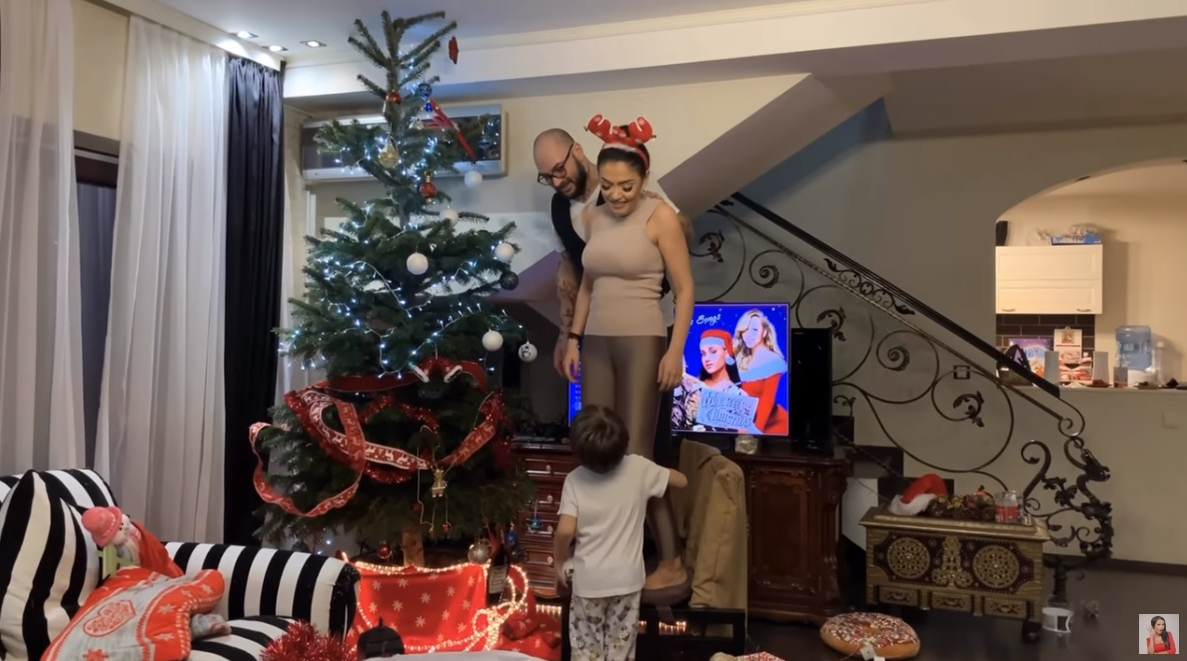 Andreea Mantea, replici înțepătoare pentru Cristi Mitrea de față cu fiul lor. Cum o alintă luptătorul de MMA pe vedeta de la Kanal D