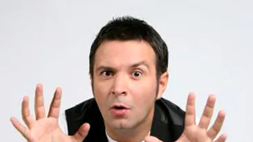 Daniel Buzdugan ia femeile peste picior! Doar o femeie poate fi atat de insistenta... Vezi continuarea