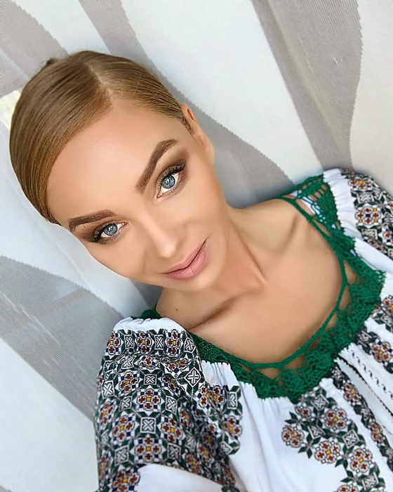 Drama trăită de Maria Constantin. Fostul soț l-a bătut pe copil, dar și pe ea, pentru că i-a sărit în ajutor