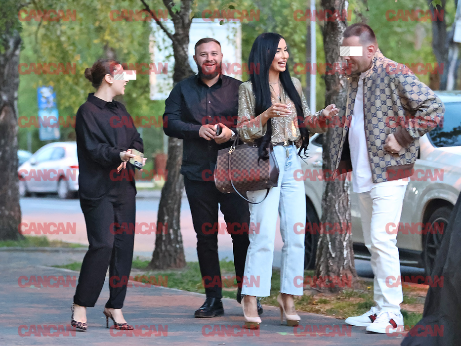 Andrei Neacșu și iubita merg la restaurant