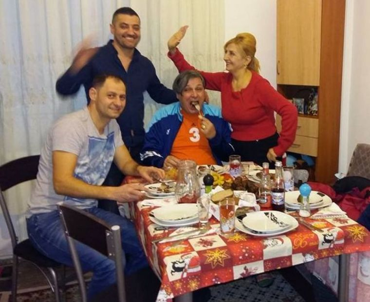 Fiul Ilenei Ciuculete, Cristi Sfetcu, s-a despărțit de iubita lui după un an și jumătate de relație