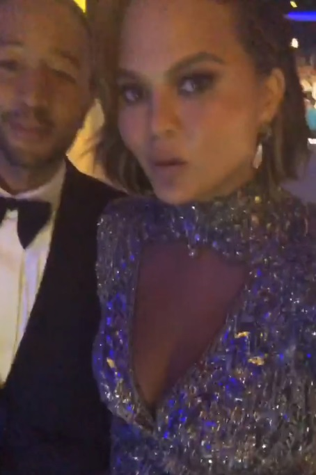Chrissy Teigen și John Legend la Premiile Emmy 2018. Sursa foto: Instagram