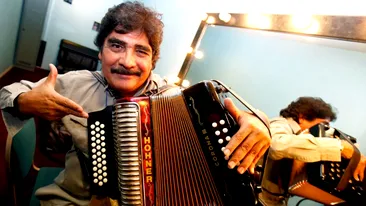 Muzicianul mexican Celso Piña, supranumit rebelul acordeonului, a murit la 66 de ani