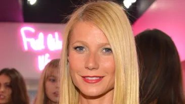 La cateva zile de cand s-a despartit de sot, o actrita celebra s-a cuplat cu fostul. S-a sarutat cu el, desi e inca maritata