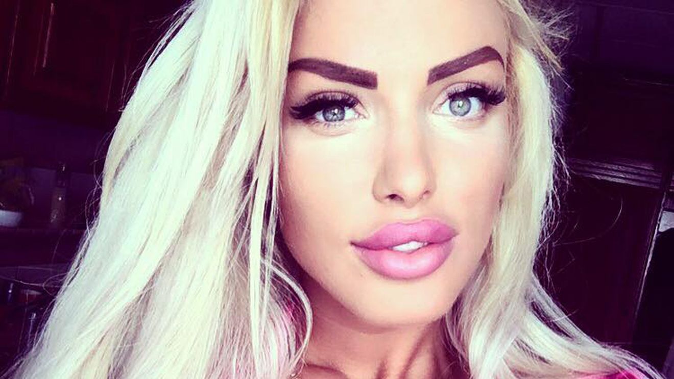 Confruntarea finală! Ştim cum va decurge întâlnirea dintre LOREDANA CHIVU şi stewardesa care a umilit-o dacă...