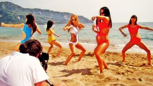 Andreea Balan a stat o saptamana in Corfu pentru a filma videoclipul piesei "Trippin"