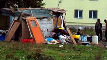 Autoritatile din Milano  demoleaza 12 tabere de rromi autorizate