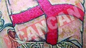 Rooney si-a tatuat steagul Angliei