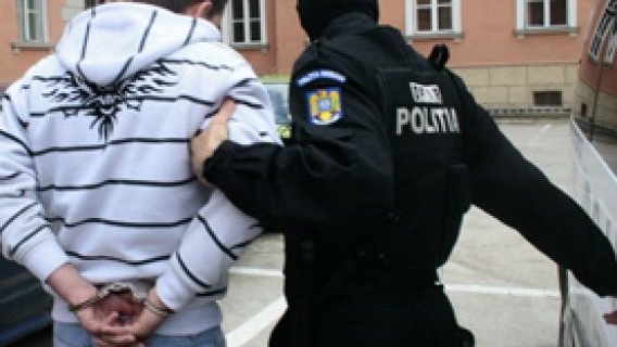 Șoc în muzica lăutărească! Cântărețul a fost arestat pentru că și-a ucis un vecin