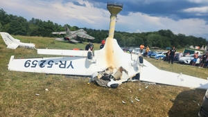 Cauza prăbușirii avionului la Orăștie. Cine era pilotul și ce greșeală fatală a făcut