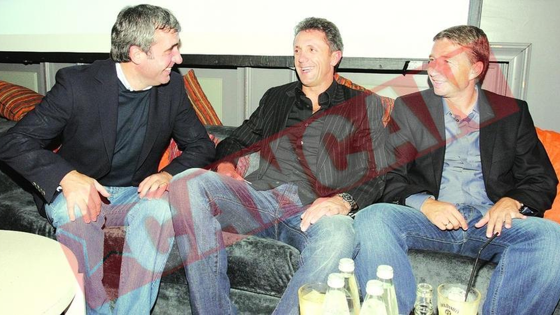 Dan Petrescu s-a barbierit in club