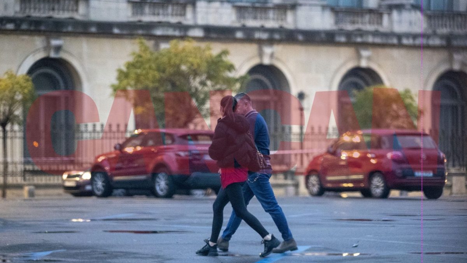 “Băieții sunt viața mea!” Laurențiu Reghecampf și Corina Caciuc, distracție pe cinste pe muzica lui Adrian Minune | FOTO + VIDEO