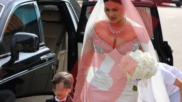 Cum o cheamă pe Roxana Dobre, după ce s-a căsătorit cu Florin Salam? Ce scrie în dreptul numelui ei