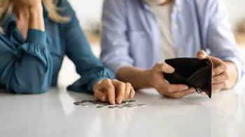 România, campioană în UE la pensionarii care continuă să lucreze: „Nu își permit să se oprească”