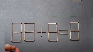 Test de inteligență | Mutați 2 chibrituri pentru a corecta egalitatea: 88+8=8