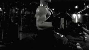 Culturist în vârstă de 19 ani, găsit mort în casă! Avea în față un viitor strălucit, dar destinul i-a fost curmat brusc