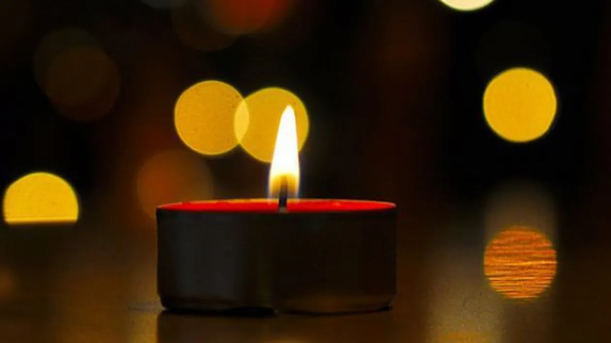 Presa din România, în doliu! S-a stins în timp ce era la volan. Cum a evitat să ia în mormânt cu el alţi oameni