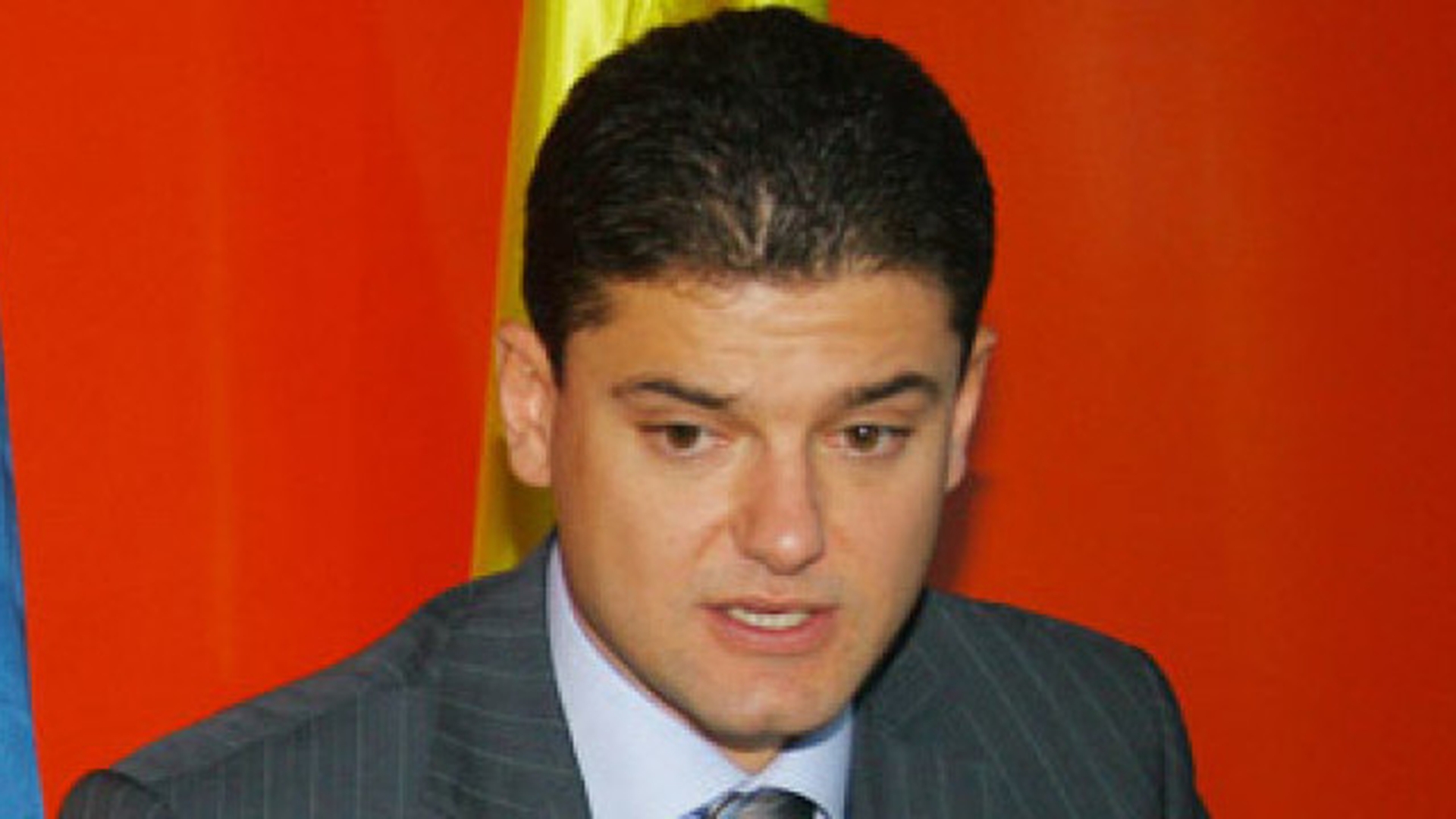Varianta lui Boureanu despre bataia la care a luat parte in clubul din Mamaia. "E un analfabet, nu stie sa scrie sau sa citeasca"
