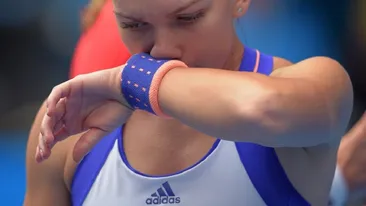 SIMONA HALEP, la doctor după ce s-a accidentat în finala turneului de la Roma. ”S-a umflat!”