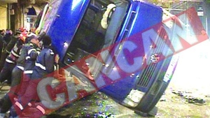 Microbuz SRI, rasturnat in Capitala